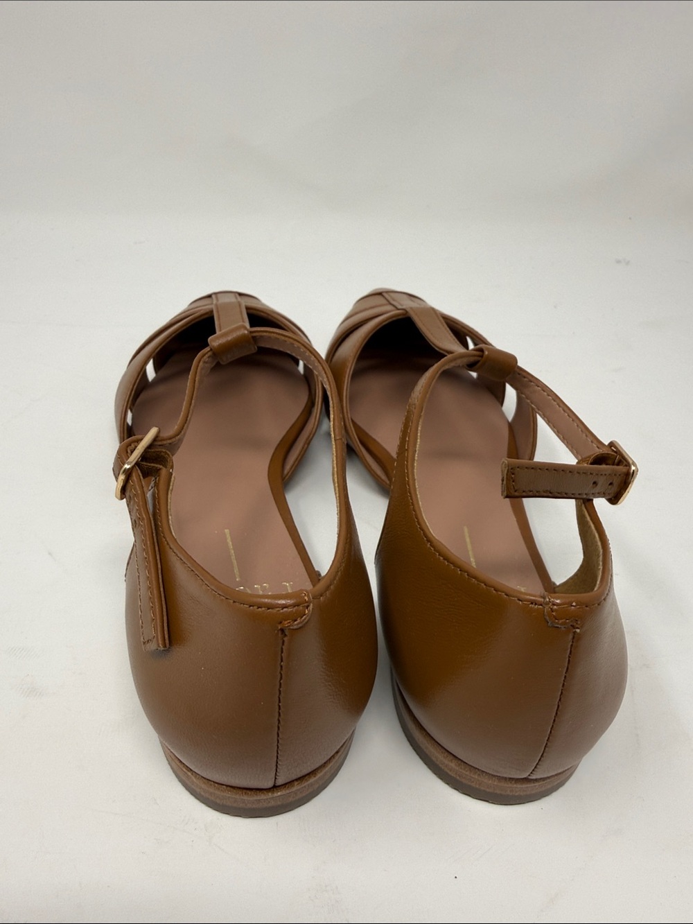 NEW LINEA PAOLO Cognac Nappa Pointed T-Strap Women's Flats - Picture 6 of 6